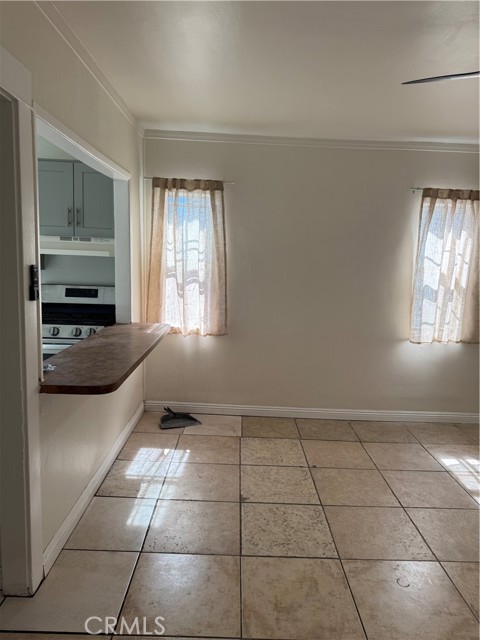 Detail Gallery Image 5 of 18 For 1432 Cherry #C,  Long Beach,  CA 90813 - 2 Beds | 1 Baths