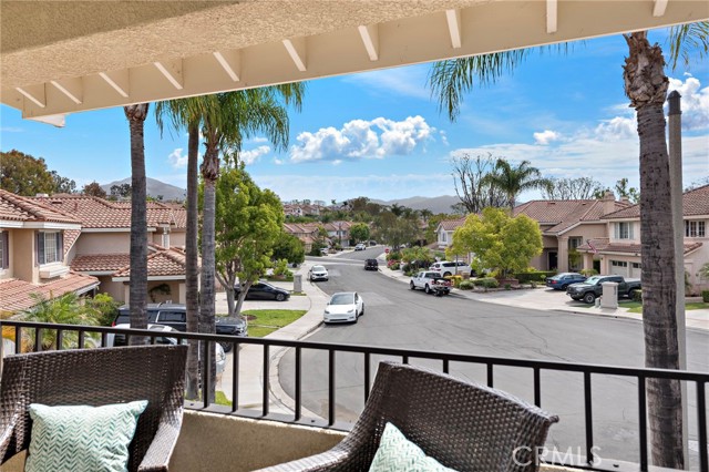 3 Sepulveda, Rancho Santa Margarita CA: https://media.crmls.org/medias/53bb9b7e-9bfd-49ad-8b7e-3718a91a677a.jpg