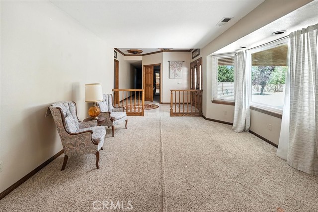 2056 W Avenue O, Palmdale CA: https://media.crmls.org/medias/53bc4f48-8b26-4aa9-9f74-021e0874daf9.jpg