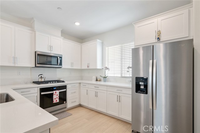 22310 Spanish Oak Court, Torrance CA: https://media.crmls.org/medias/53bc74b2-c6dd-4bee-b211-324fe16d2a1e.jpg