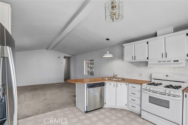 Detail Gallery Image 17 of 27 For 410 S 1st St #30,  El Cajon,  CA 92019 - 2 Beds | 1 Baths