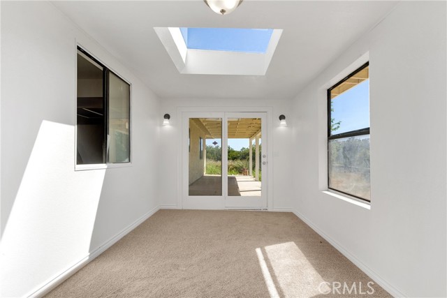 Detail Gallery Image 14 of 26 For 21037 Laguna Rd, Apple Valley,  CA 92308 - 3 Beds | 2 Baths