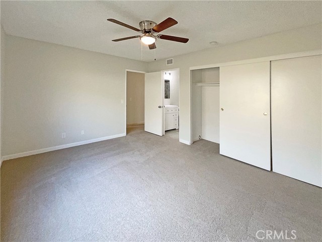 Detail Gallery Image 4 of 22 For 22257 Emerald, Grand Terrace,  CA 92313 - 4 Beds | 2 Baths