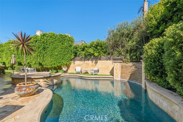 Detail Gallery Image 37 of 41 For 600 Cliff Dr, Newport Beach,  CA 92663 - 5 Beds | 4/1 Baths