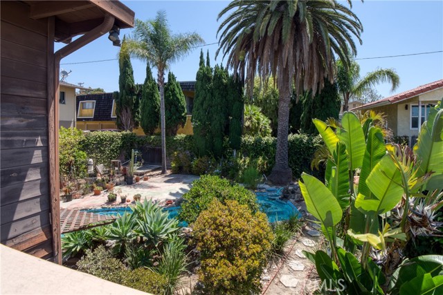 1878 Molino N Avenue, Signal Hill CA: https://media.crmls.org/medias/53bed678-dc0e-4d76-9ea4-c93970bf7b52.jpg
