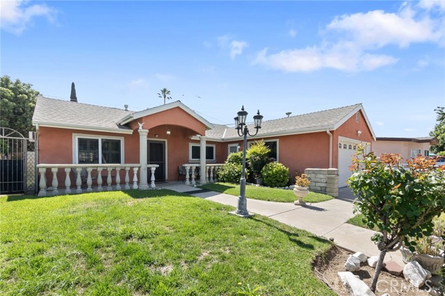 414 Deepmead Avenue, La Puente CA: https://media.crmls.org/medias/53bf1f8c-af04-4b7a-b39a-5a12b132bf3d.jpg