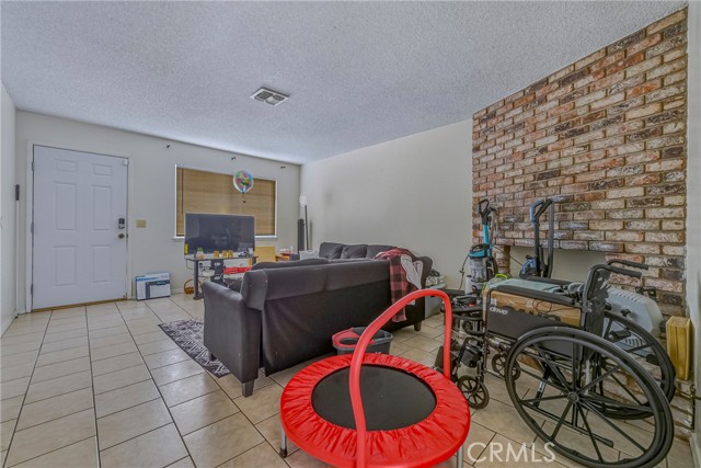 Detail Gallery Image 13 of 66 For 147 W Alexander, Merced,  CA 95348 - – Beds | – Baths