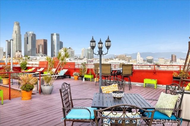 315 E 8th #1203 Street, Los Angeles CA: https://media.crmls.org/medias/53bf9700-7dc8-41b8-91fb-78be1217aa4c.jpg