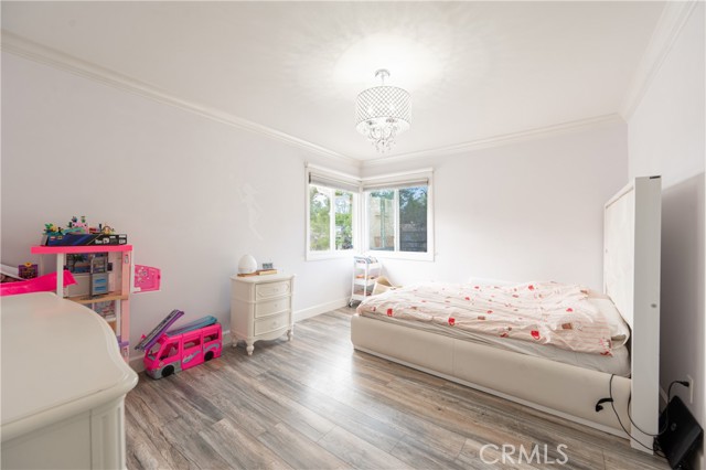 Detail Gallery Image 22 of 30 For 9434 Mclennan Ave, Northridge,  CA 91343 - 3 Beds | 2 Baths