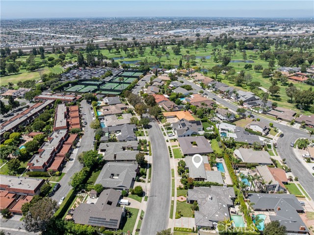 1878 Tahiti Drive, Costa Mesa CA: https://media.crmls.org/medias/53c073e8-4135-46a6-9044-a6c88e75794c.jpg