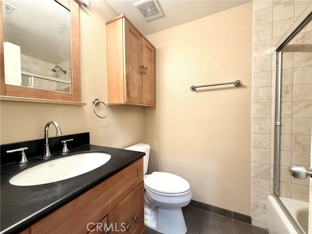 Detail Gallery Image 13 of 27 For 22749 Lakeway #375,  Diamond Bar,  CA 91765 - 2 Beds | 2 Baths