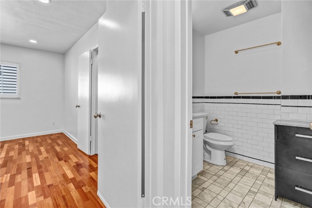 Detail Gallery Image 16 of 26 For 1840 Camden #202,  Los Angeles,  CA 90025 - 1 Beds | 1 Baths