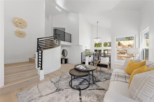 Detail Gallery Image 5 of 44 For 10154 Northridge, Rancho Cucamonga,  CA 91737 - 3 Beds | 2/1 Baths