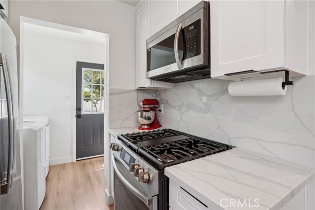 4870 W 133rd Street, Hawthorne CA: https://media.crmls.org/medias/53c36ad5-2004-49d6-9c9e-cdb6e89f1cdb.jpg