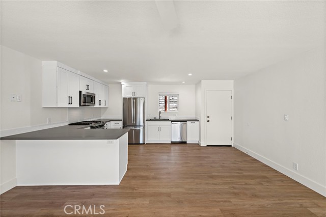 322 W Avenida Palizada, San Clemente CA: https://media.crmls.org/medias/53c4b196-b010-4c6b-a125-74b5da5f89be.jpg