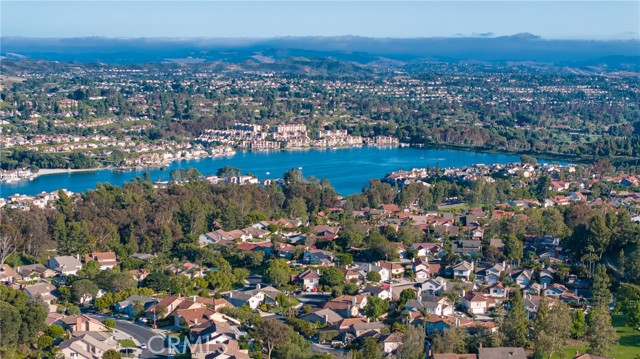 27591 Cenajo, Mission Viejo CA: https://media.crmls.org/medias/53c4cb2f-6213-4953-aaf0-62d8cc7780e3.jpg