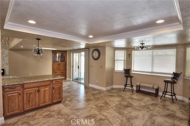 Detail Gallery Image 10 of 30 For 18611 Mustang Dr, Tehachapi,  CA 93561 - 4 Beds | 2 Baths