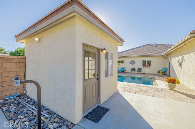 Image 67 of 72 For 2534 Desert Rose Drive