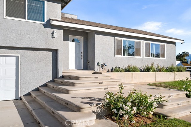 Detail Gallery Image 3 of 54 For 1436 Hilltop, Norco,  CA 92860 - 4 Beds | 2 Baths