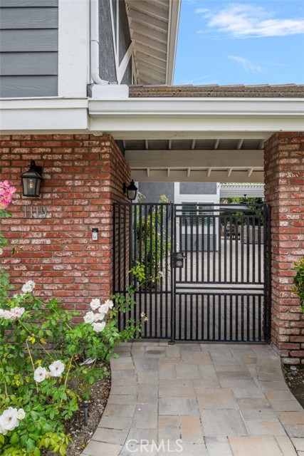 1119 San Jose, Costa Mesa CA: https://media.crmls.org/medias/53c57fc7-a5b7-4080-adb1-17d5eb1ebb92.jpg