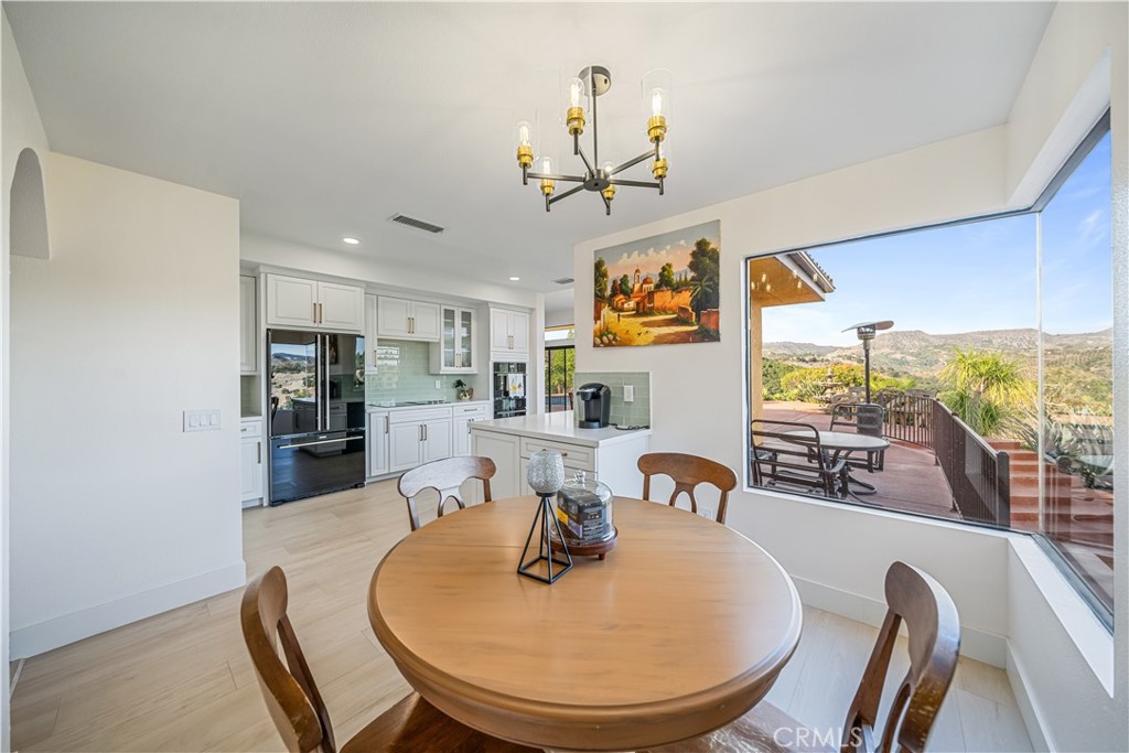 MLS #OC25176805 img 16