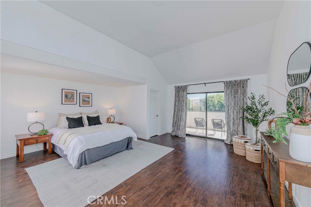9724 Walker Court, Cypress CA: https://media.crmls.org/medias/53c5c24d-af8c-4271-ac79-e2971f481924.jpg
