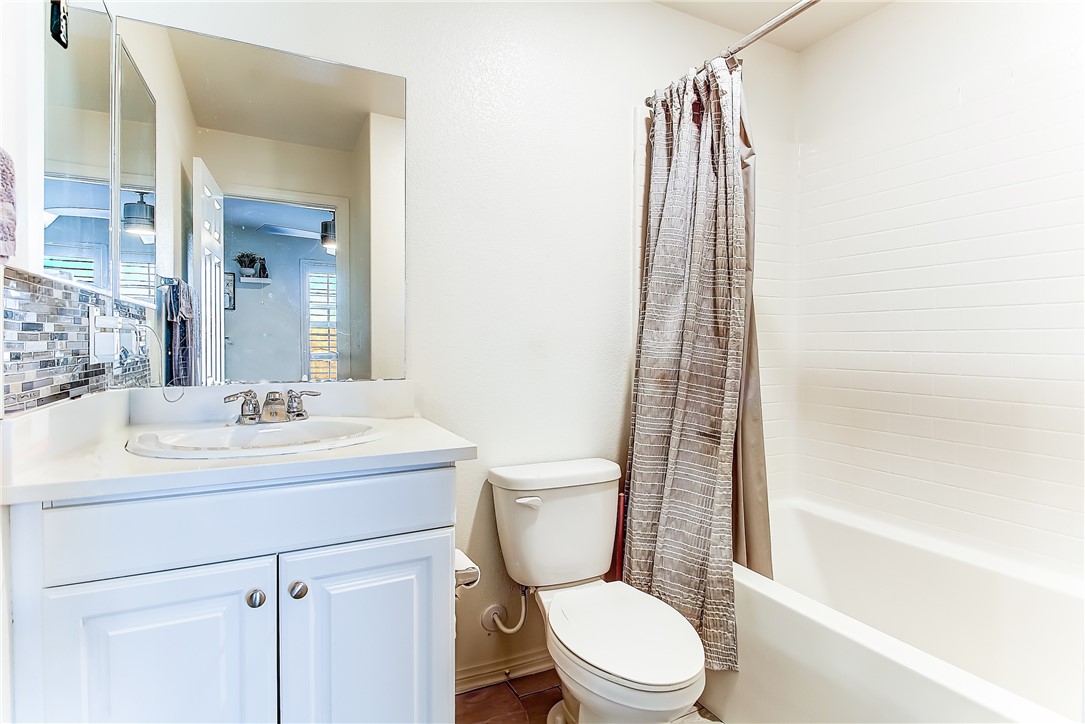 Detail Gallery Image 40 of 68 For 21147 Mill Valley Ct, Riverside,  CA 92507 - 5 Beds | 4/1 Baths