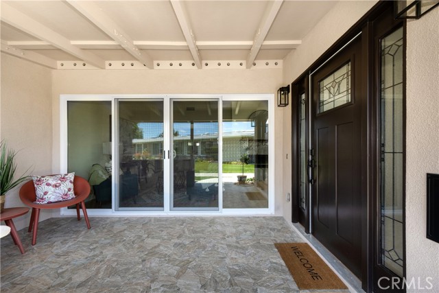 1540 Northwood Road, Seal Beach CA: https://media.crmls.org/medias/53c62559-25e6-43da-a131-f0db99d619e9.jpg