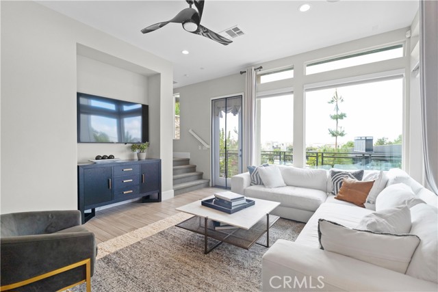 Detail Gallery Image 11 of 52 For 248 Merit, Irvine,  CA 92618 - 3 Beds | 2/1 Baths