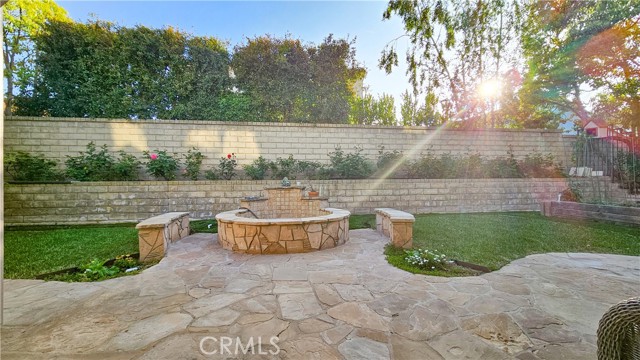 1624 Blue Canyon Street, Newbury Park CA: https://media.crmls.org/medias/53c75aa0-b95a-49b5-b6c2-17ccfb40f102.jpg