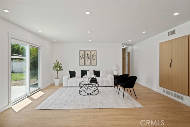 Detail Gallery Image 14 of 37 For 6620 Brennan Ave, West Hills,  CA 91307 - 3 Beds | 2 Baths
