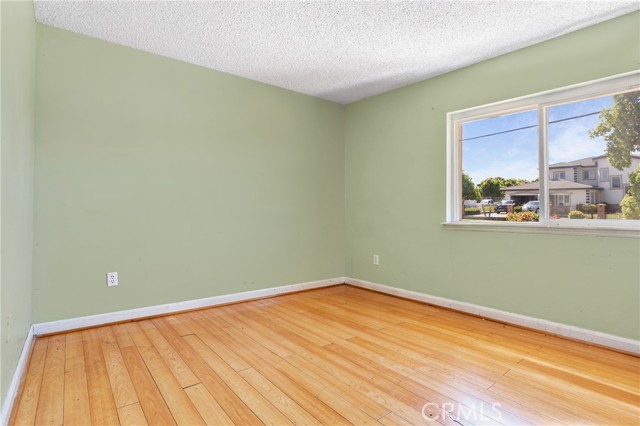 Detail Gallery Image 17 of 38 For 366 Bohnert Ave, Rialto,  CA 92377 - 3 Beds | 2 Baths