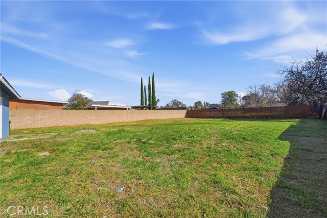 Detail Gallery Image 20 of 25 For 9259 Beech, Fontana,  CA 92335 - 3 Beds | 1 Baths