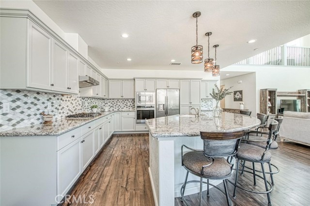 Detail Gallery Image 7 of 38 For 20128 Pescara Ln, Friant,  CA 93626 - 4 Beds | 3/1 Baths