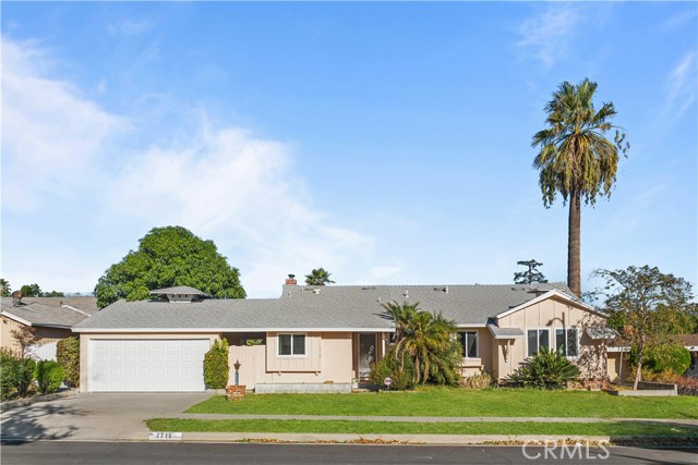 Detail Gallery Image 1 of 22 For 7710 Bluebell Ave, North Hollywood,  CA 91605 - 4 Beds | 2 Baths