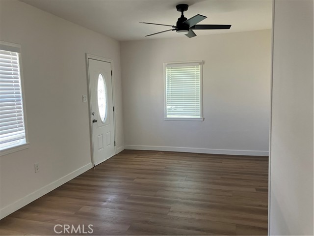10047 Flora Vista Street, Bellflower CA: https://media.crmls.org/medias/53cb6277-e9d7-4683-bb11-b0036d7e5435.jpg