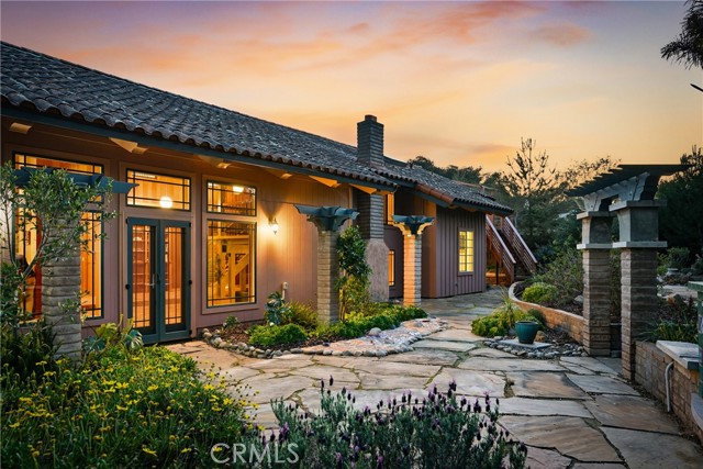 Image 42 of 44 For 1251 Mesa Oaks