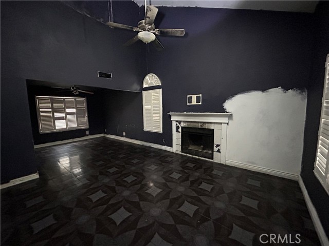 Detail Gallery Image 4 of 27 For 1308 Saint Francis, Los Banos,  CA 93635 - 3 Beds | 2/1 Baths