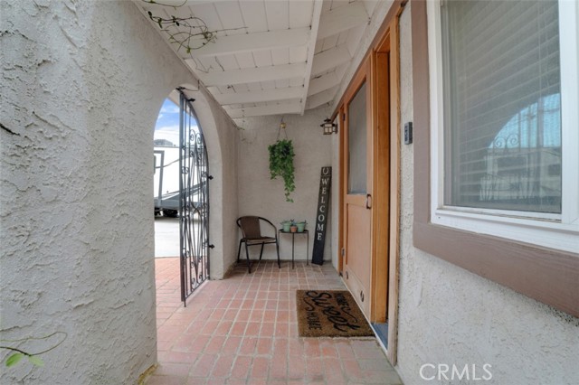 Detail Gallery Image 2 of 41 For 11519 Orcas Ave, Sylmar,  CA 91342 - 3 Beds | 2 Baths