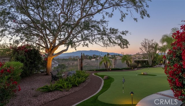 Detail Gallery Image 33 of 51 For 6872 Chartwell, Riverside,  CA 92506 - 5 Beds | 4/1 Baths