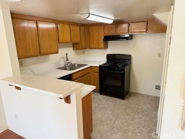 Detail Gallery Image 5 of 19 For 3105 Montrose Ave #3,  La Crescenta,  CA 91214 - 2 Beds | 2/1 Baths