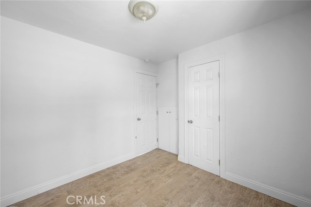 Detail Gallery Image 12 of 25 For 2526 Foothill Bld #1/2,  La Crescenta,  CA 91214 - 2 Beds | 1 Baths