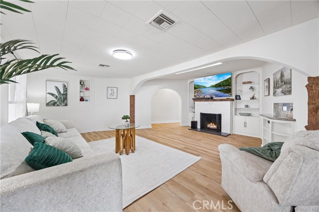 1049 2nd Street, Norco CA: https://media.crmls.org/medias/53cf9126-9d53-4d5c-98d4-392d8ff84bb9.jpg