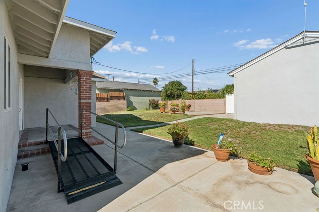 9250 Arleta photo 50