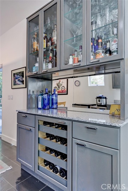 636 27th Street, Manhattan Beach, California 90266, 4 Bedrooms Bedrooms, ,3 BathroomsBathrooms,Residential,Sold,27th,SB21265016