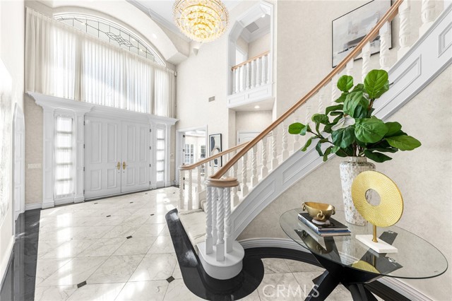 Detail Gallery Image 4 of 70 For 209 W Camino Real, Arcadia,  CA 91007 - 4 Beds | 4/1 Baths