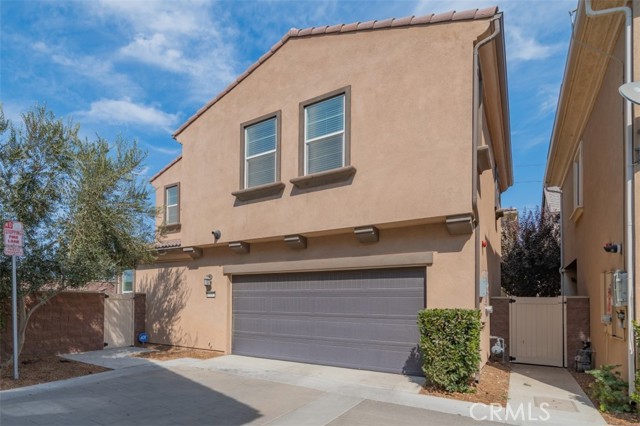 Detail Gallery Image 1 of 1 For 16002 Huckleberry Ave, Chino,  CA 91708 - 4 Beds | 3 Baths