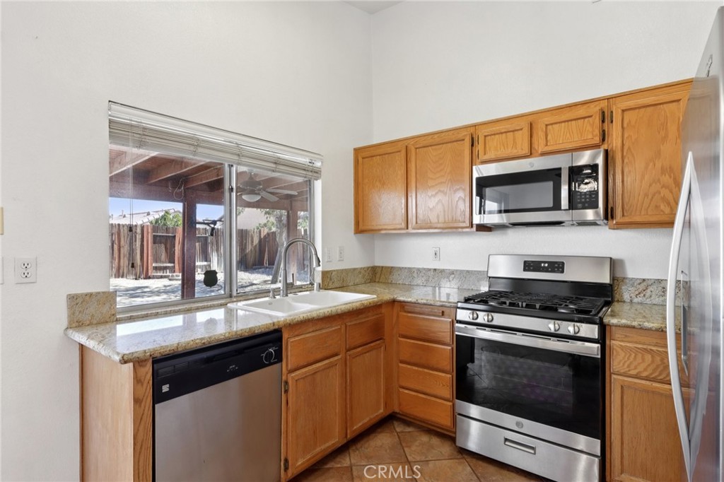 MLS #OC25190480 image #12