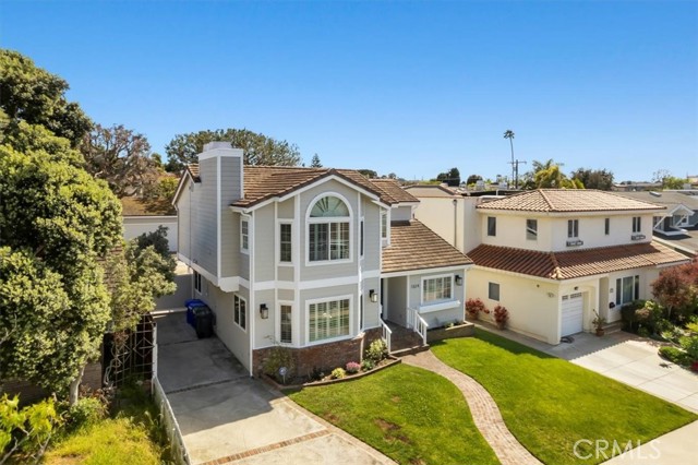 1324 19th Street, Manhattan Beach, California 90266, 4 Bedrooms Bedrooms, ,3 BathroomsBathrooms,Residential,Sold,19th Street,SB23074532