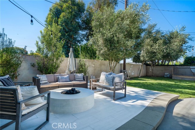 Detail Gallery Image 25 of 40 For 2273 Columbia Dr, Costa Mesa,  CA 92626 - 3 Beds | 2 Baths